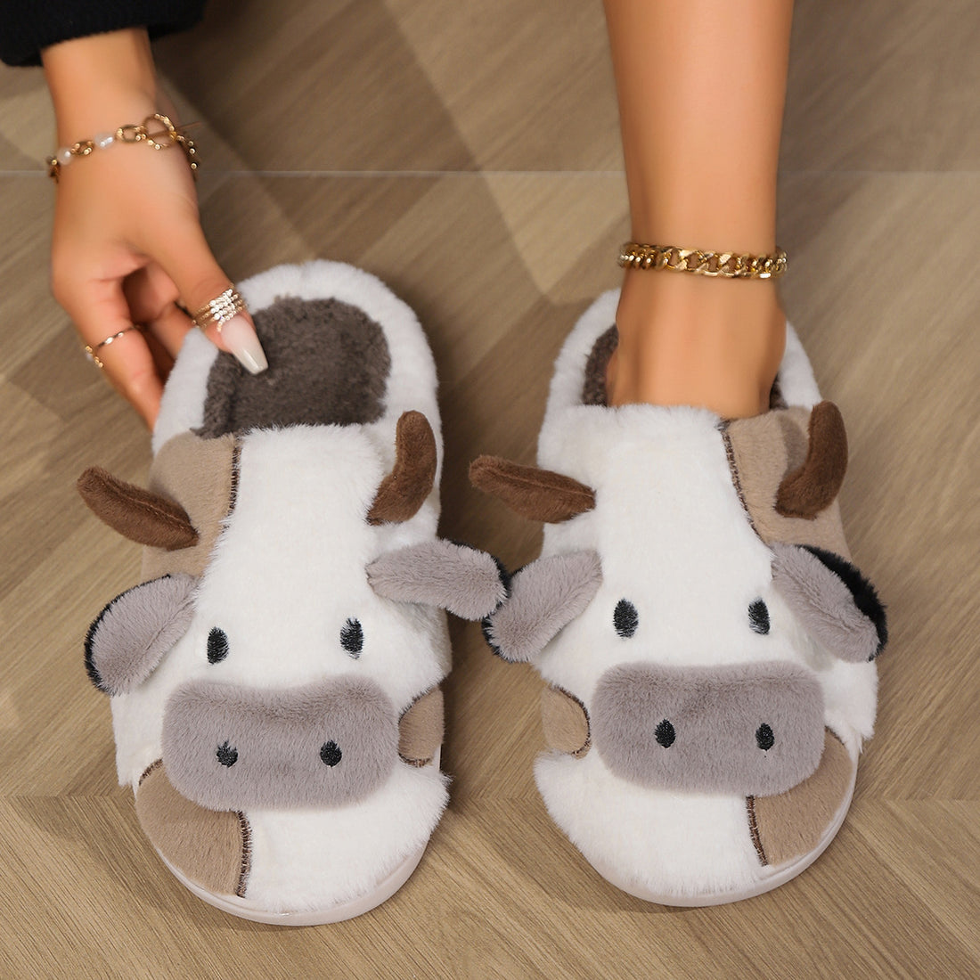 Cow Open Linen Slippers Winter Girls Can Wear At Home - KreovaKids